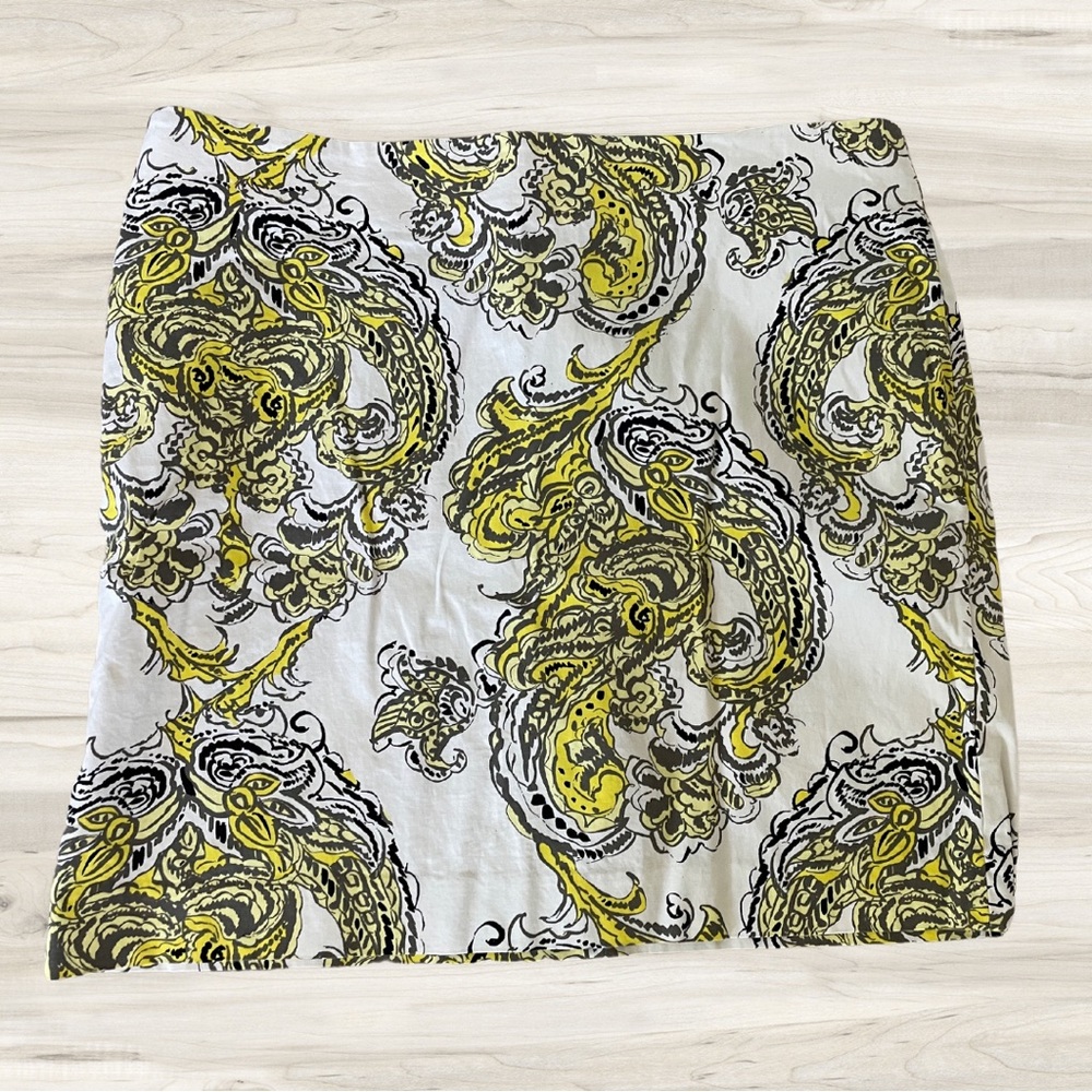 Ann Taylor Madison Skirt. 12.